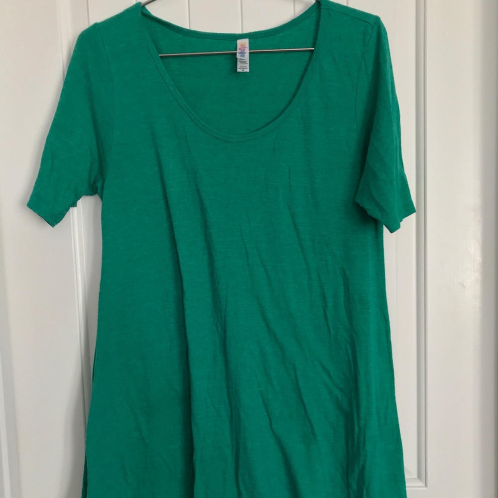 LuLaRoe green heathered perfect tee